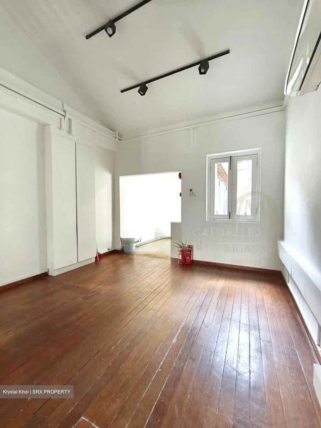 Telok Ayer Conservation Area (D1), Office #610381681